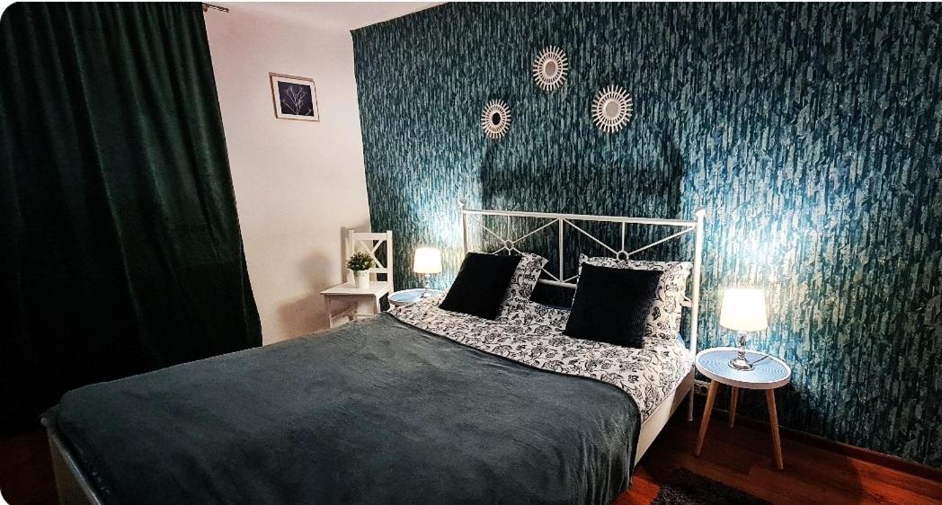 Center Nr 5 * Braşov